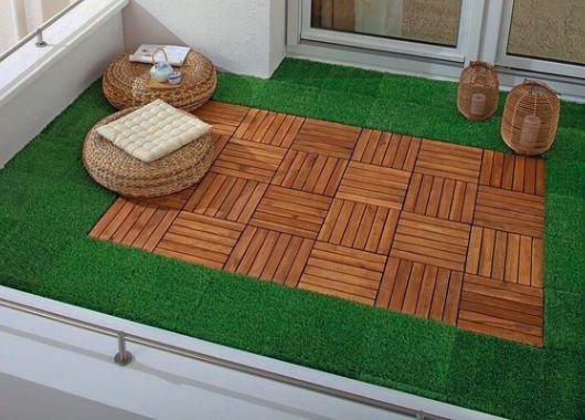 grass carpets in Dubai